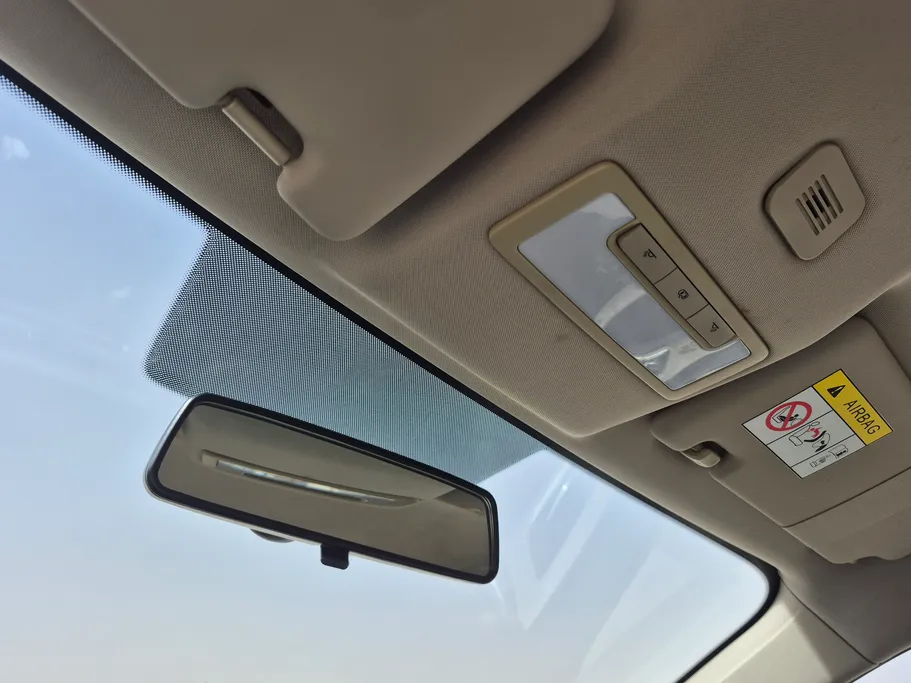 2022 ام جي 5 COM 