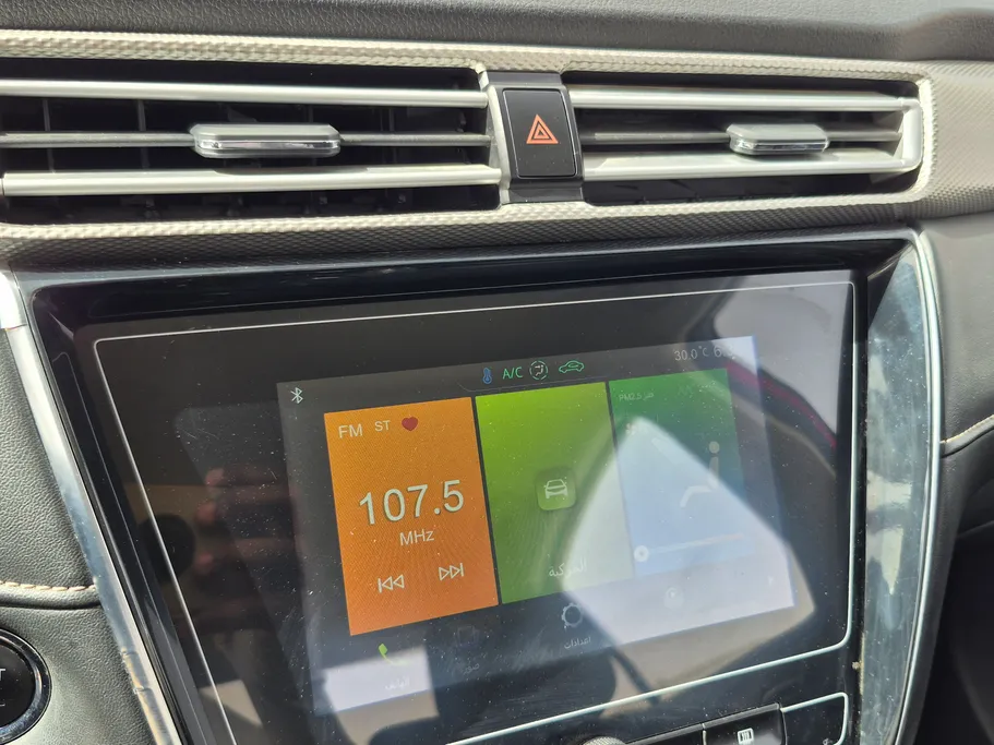 ام جي 5 COM 2022 