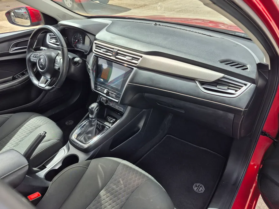 ام جي 5 COM 2022 