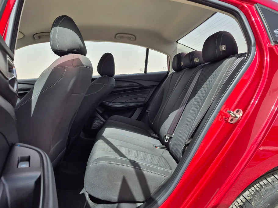 ام جي 5 COM 2022 