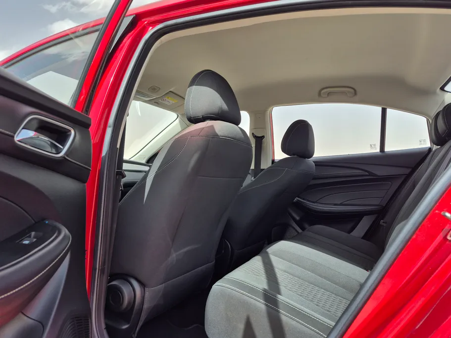 ام جي 5 COM 2022 