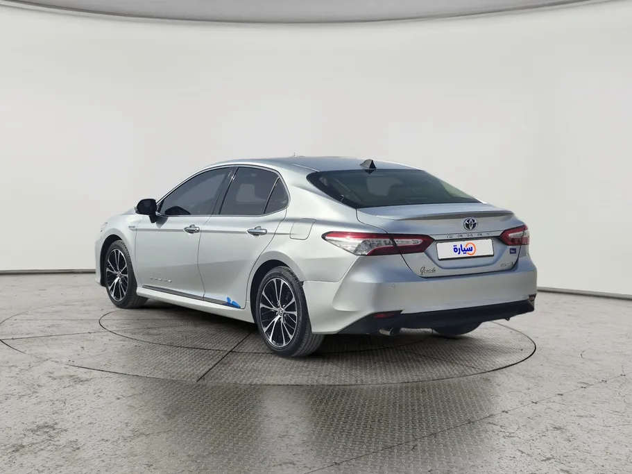 2020 Toyota Camry  GRANDE HEV 
