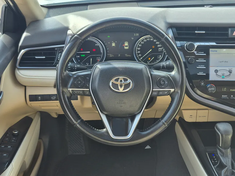 2020 Toyota Camry  GRANDE HEV 