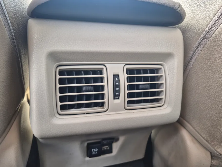 2020 Toyota Camry  GRANDE HEV 