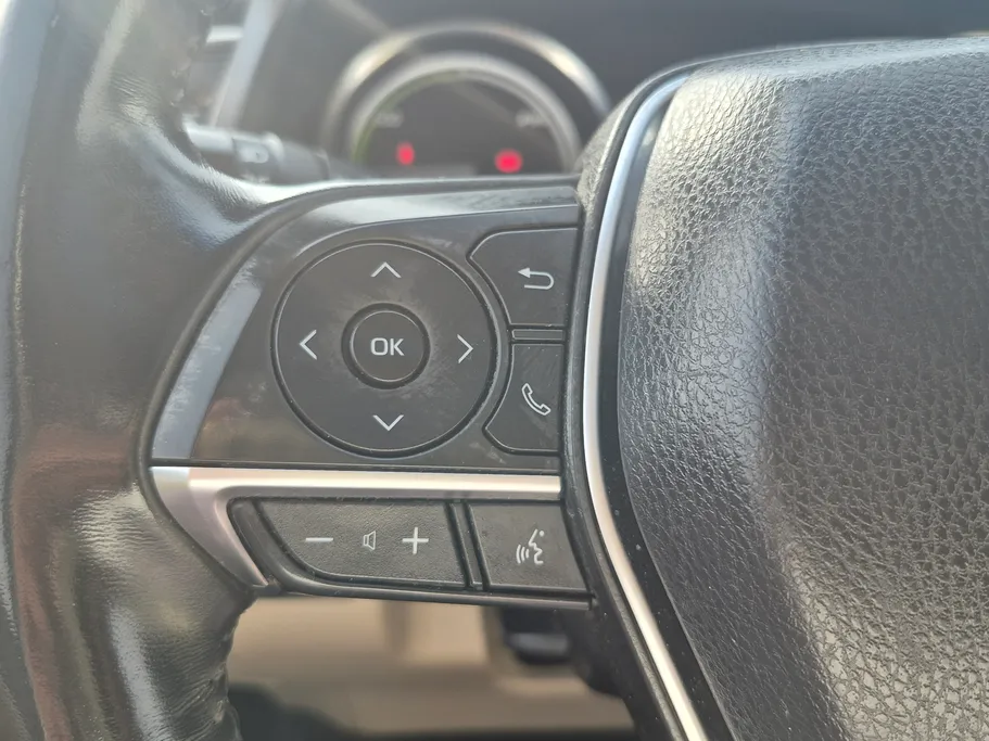 2020 Toyota Camry  GRANDE HEV 