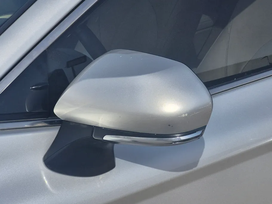 2020 Toyota Camry  GRANDE HEV 