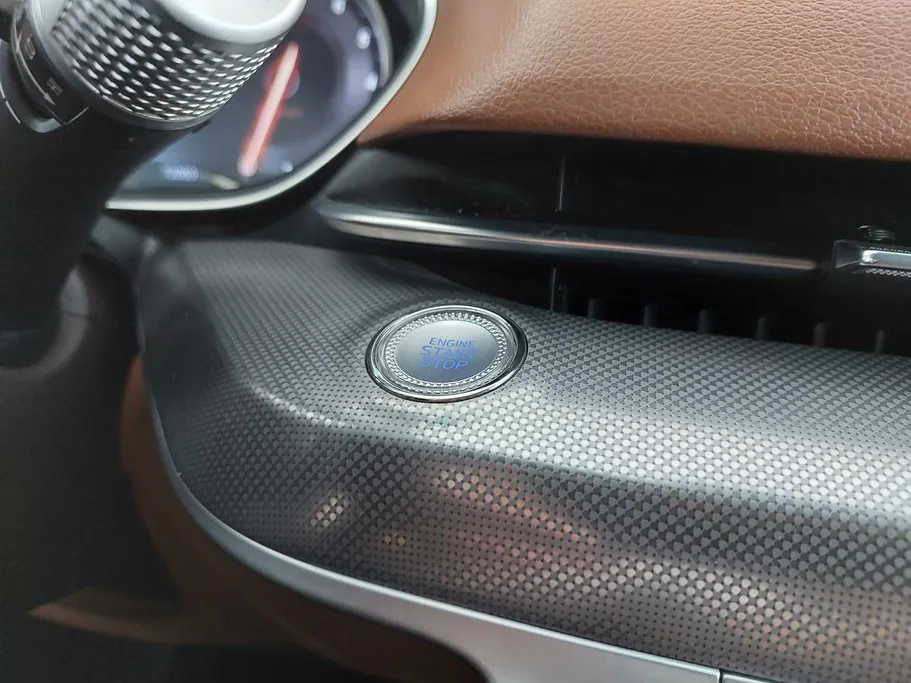 2024 جينيسيس G80 PRESTIGE 