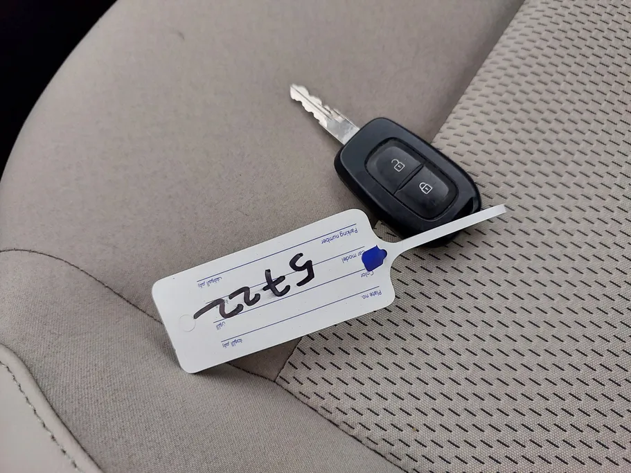 رينو داستر PE 2023 