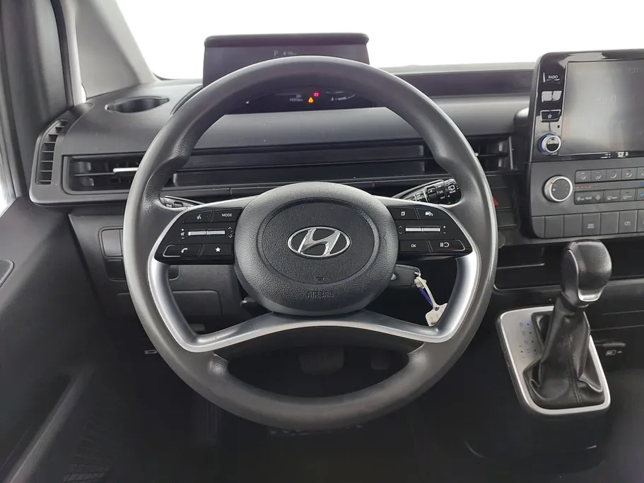 هيونداي ستاريا سمارت 9 مقاعد 2022 