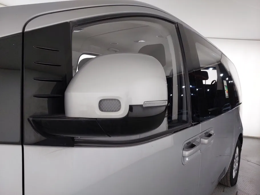 هيونداي ستاريا سمارت 9 مقاعد 2022 