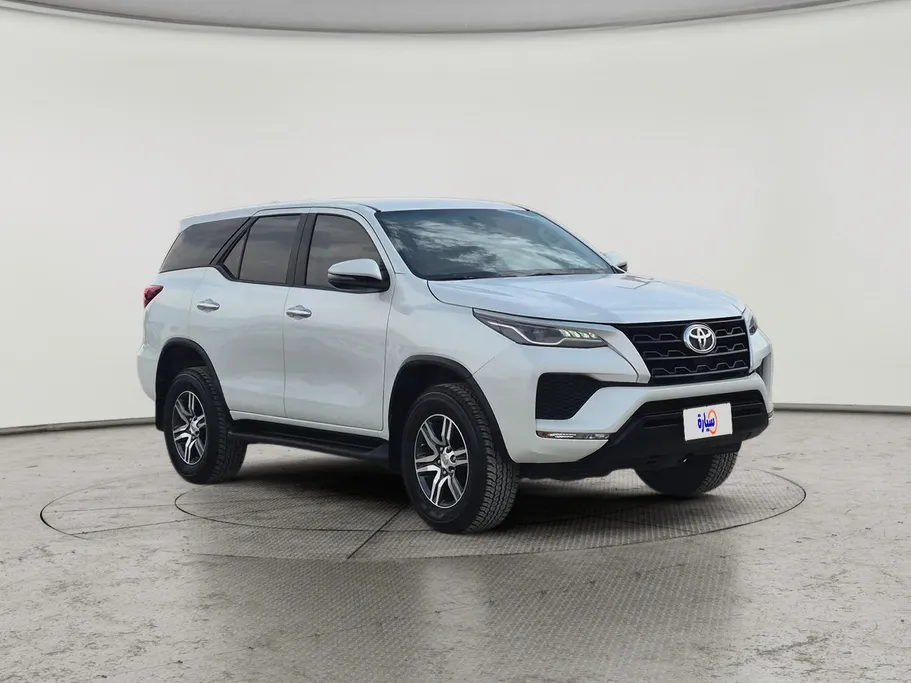 تويوتا فورتشنر GX 2024 