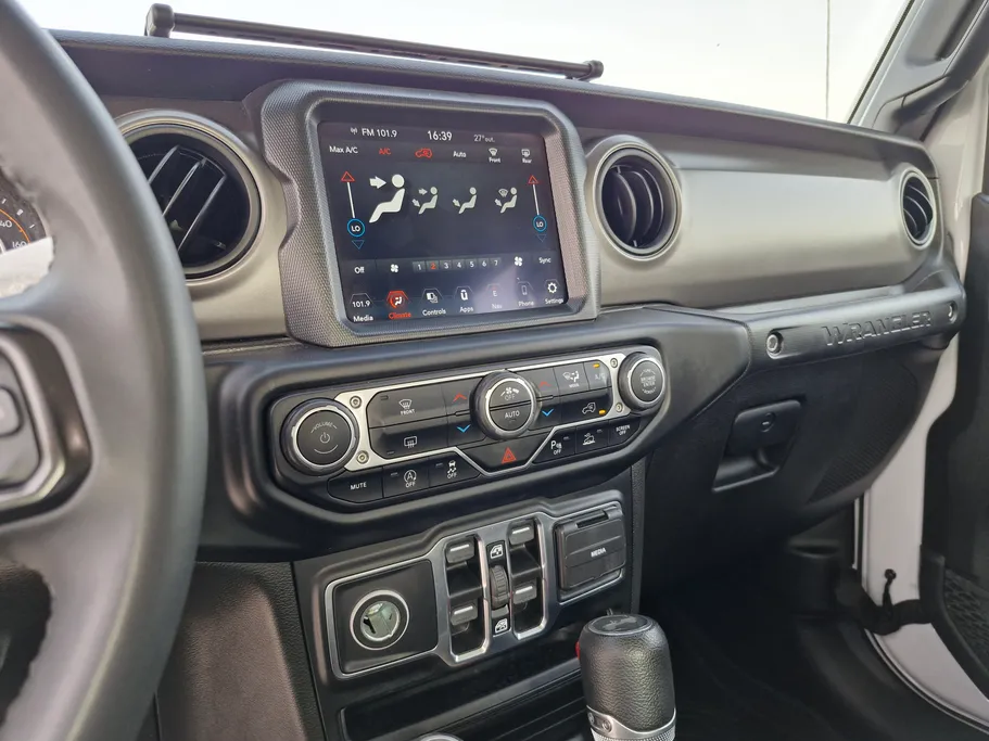 جيب رانجلر سبورت 2023 