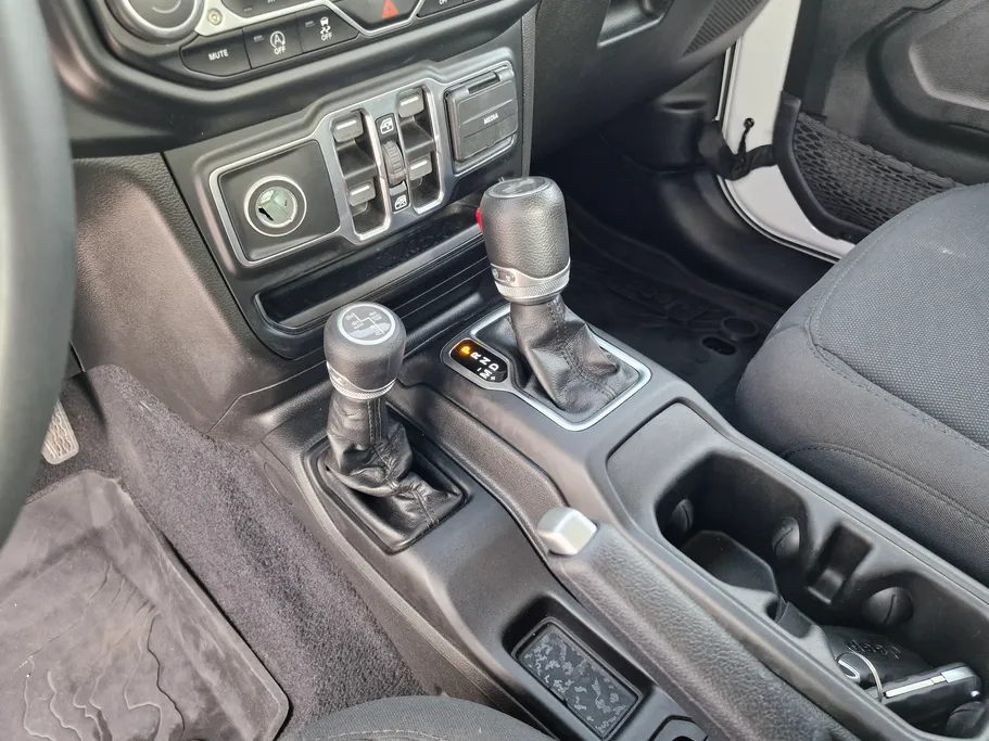 جيب رانجلر سبورت 2023 