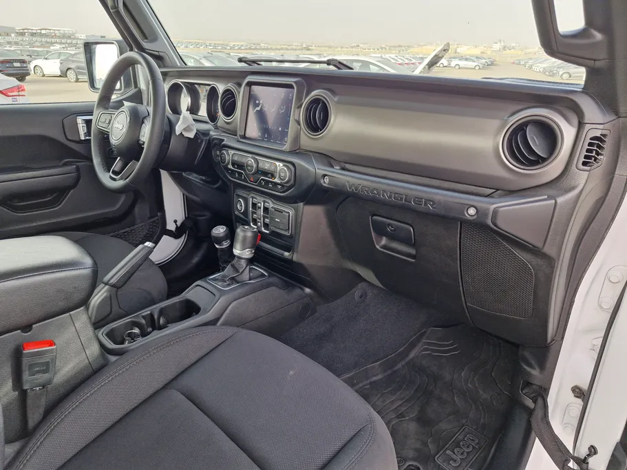 جيب رانجلر سبورت 2023 