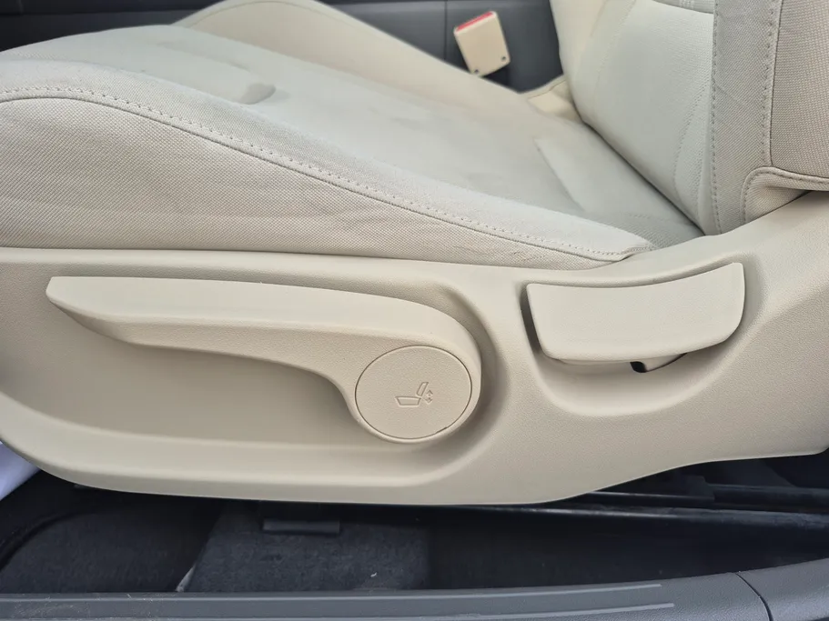 2023 Hyundai Elantra Fleet 