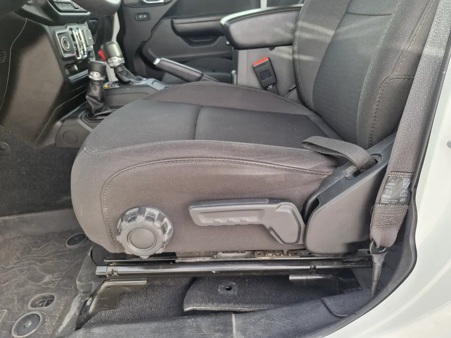 جيب رانجلر سبورت 2023 