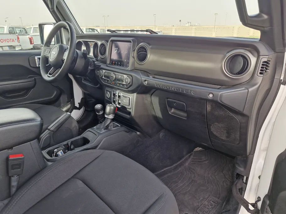 جيب رانجلر سبورت 2023 