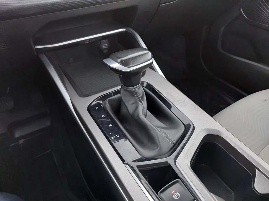 جيلي امجراند GS 2024 