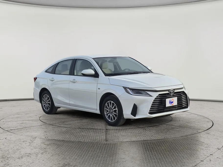 2024 Toyota Yaris  Y 