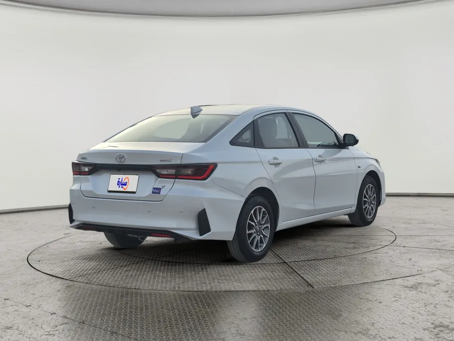 2024 Toyota Yaris  Y 