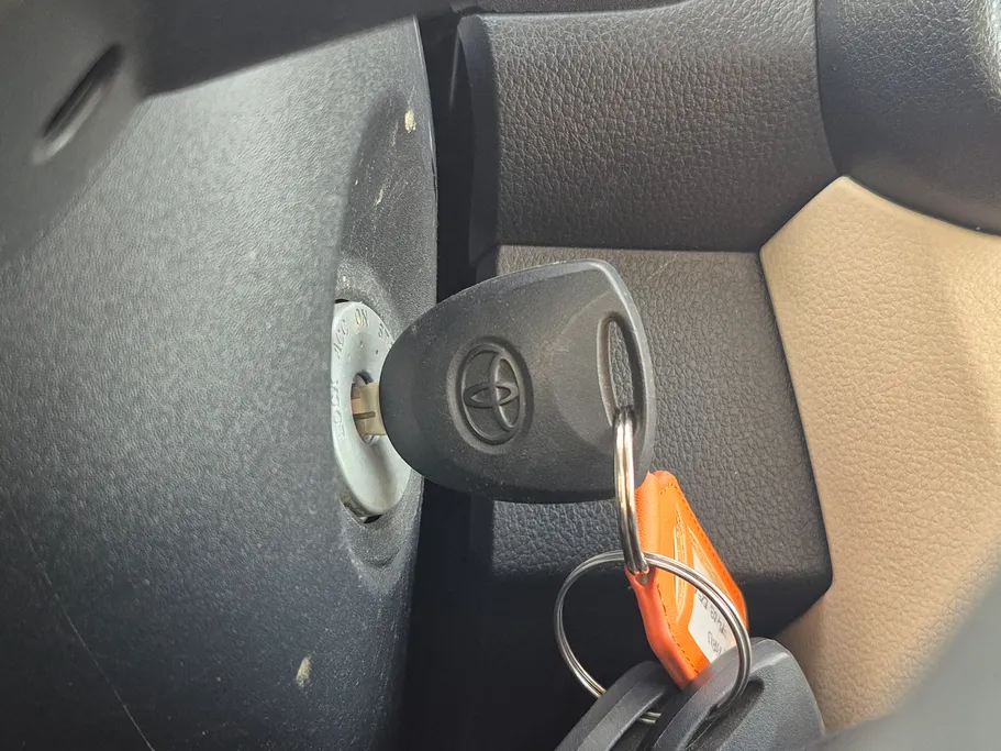 2024 Toyota Yaris  Y 