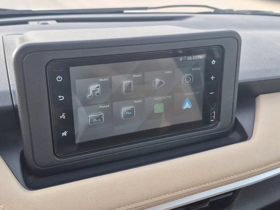 2024 Toyota Yaris  Y 