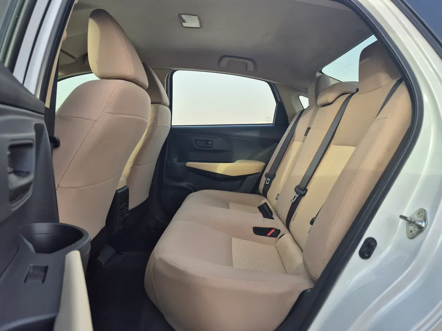 2024 Toyota Yaris  Y 