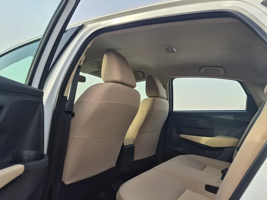 2024 Toyota Yaris  Y 