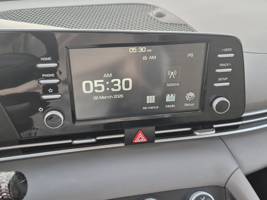 2024 Hyundai Elantra Smart 