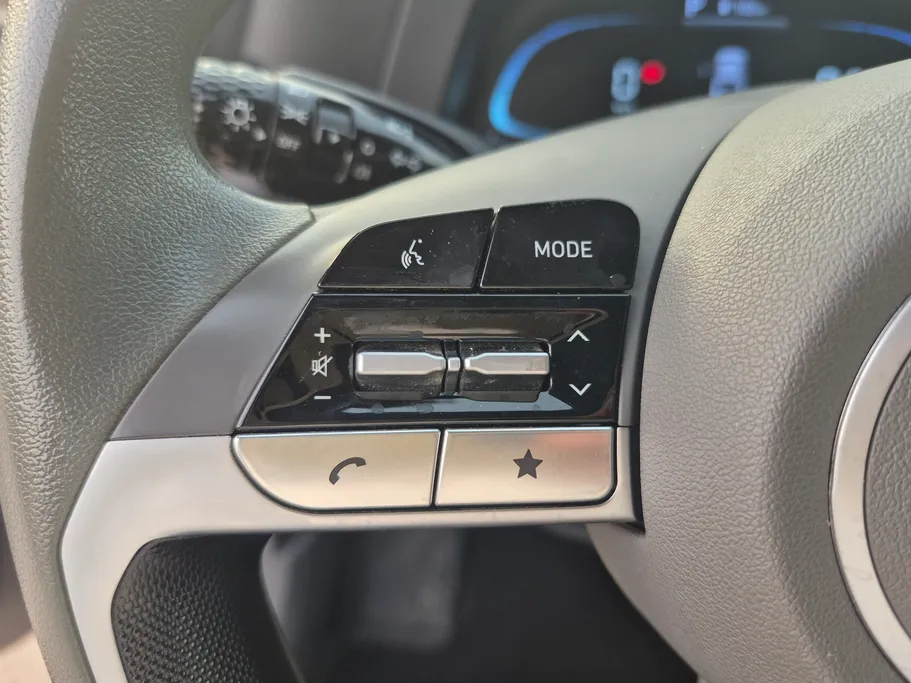 2024 Hyundai Elantra Smart 