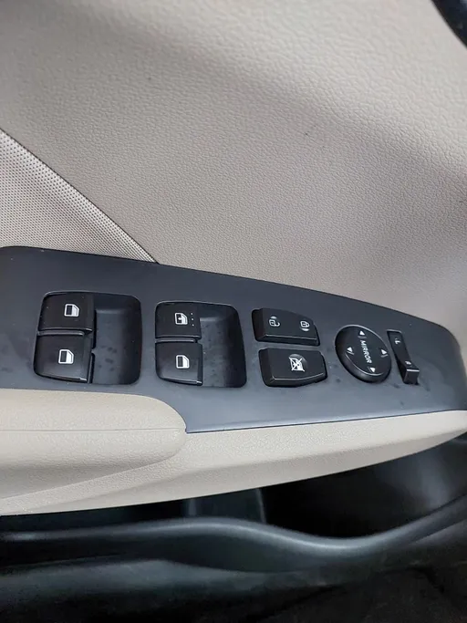 2023 هيونداي Accent سمارت 