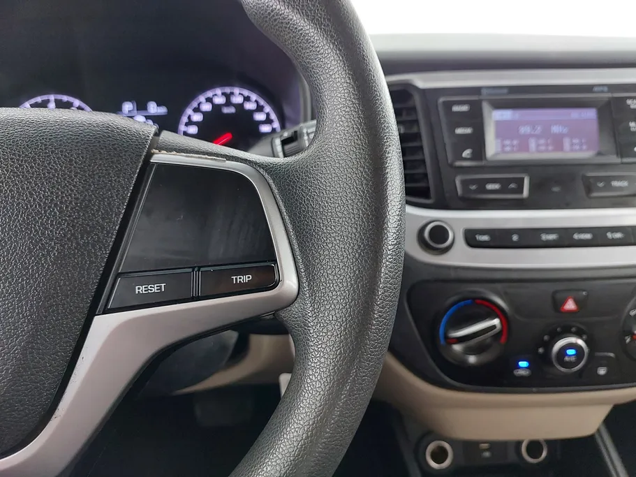 2023 هيونداي Accent سمارت 