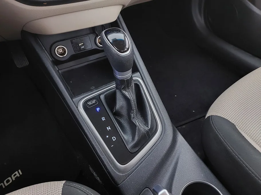 2023 هيونداي Accent سمارت 