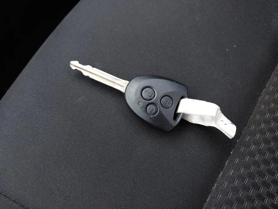 2023 Toyota Yaris  Y 