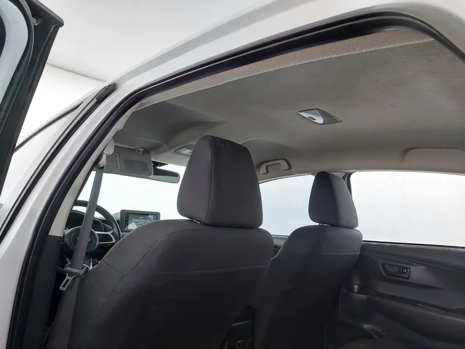 2023 Toyota Yaris  Y 