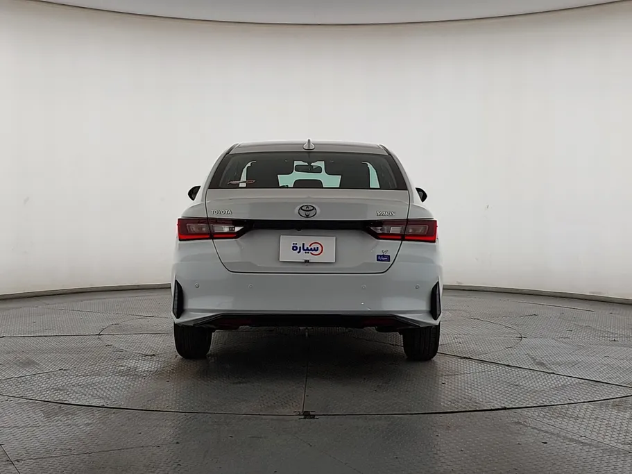 2023 Toyota Yaris  Y 