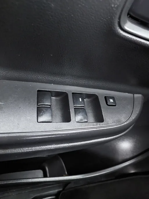 2021 ميتسوبيشي L200 DC 4x2 Diesel 