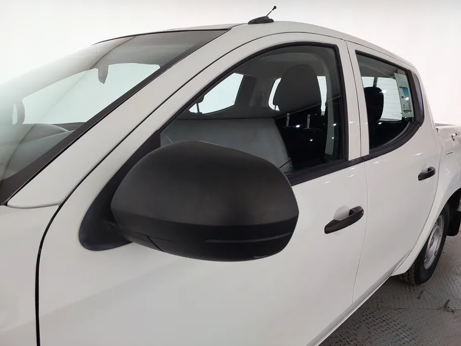 2021 ميتسوبيشي L200 DC 4x2 Diesel 