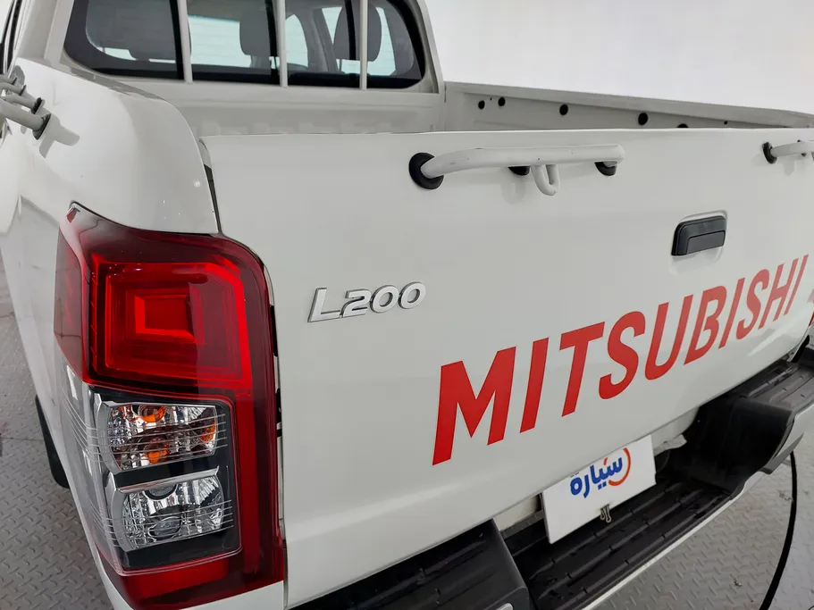 2021 ميتسوبيشي L200 DC 4x2 Diesel 