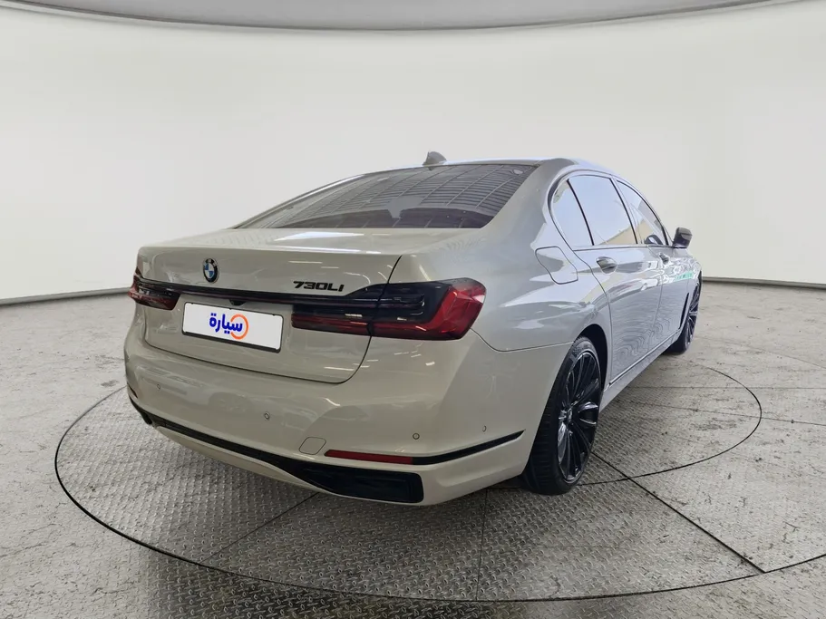 بي ام دبليو الفئة السابعة 730Li 2020 