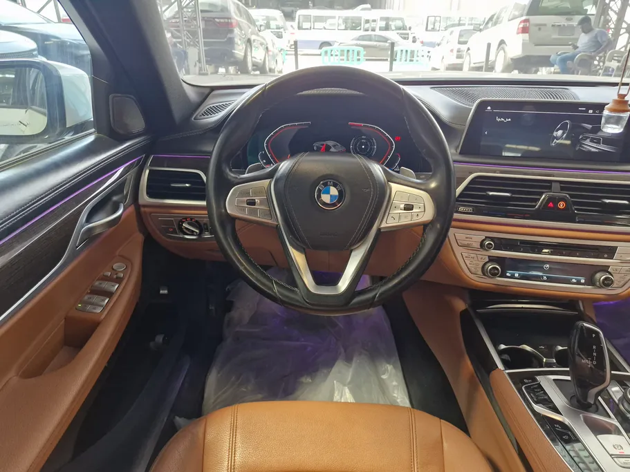 بي ام دبليو الفئة السابعة 730Li 2020 