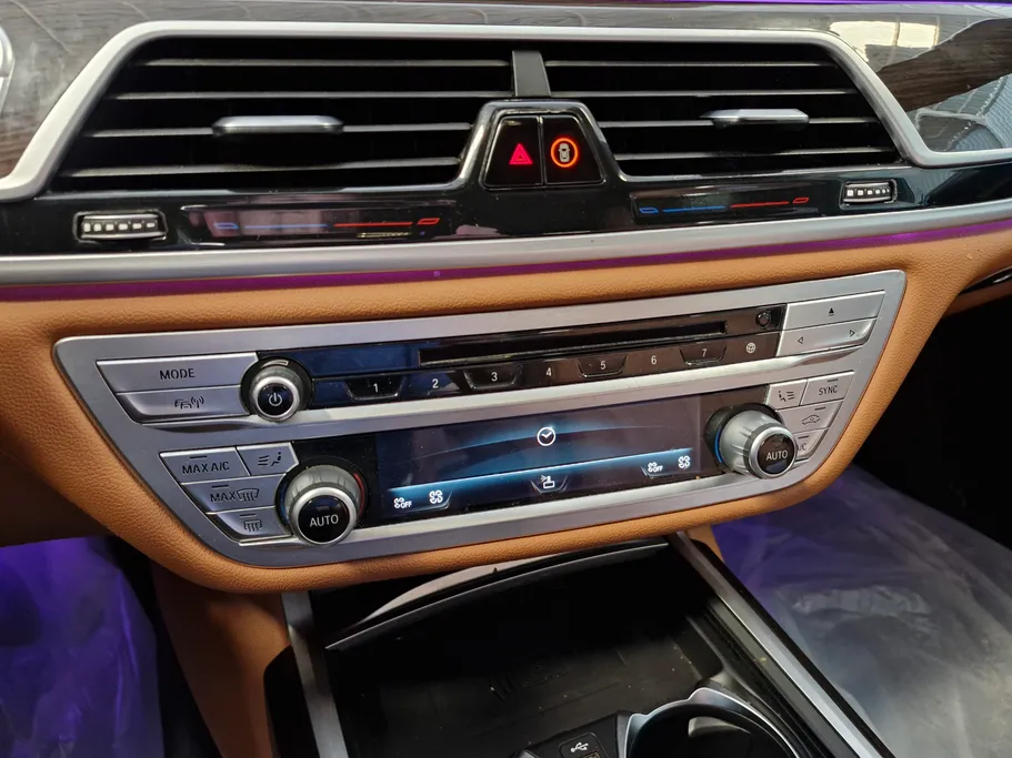 بي ام دبليو الفئة السابعة 730Li 2020 