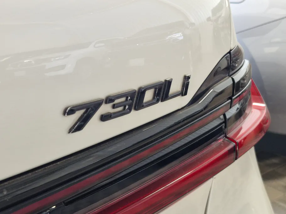 بي ام دبليو الفئة السابعة 730Li 2020 