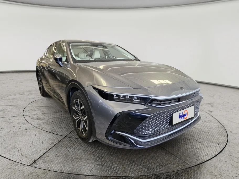 2023 Toyota Crown Premium 