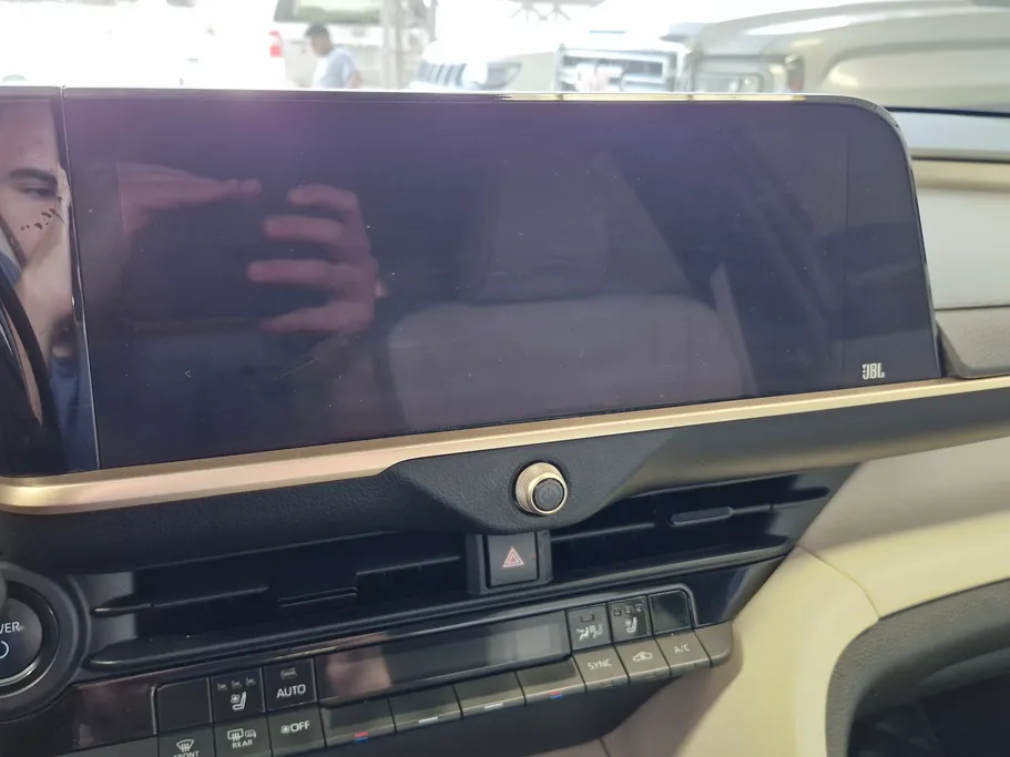 2023 Toyota Crown Premium 