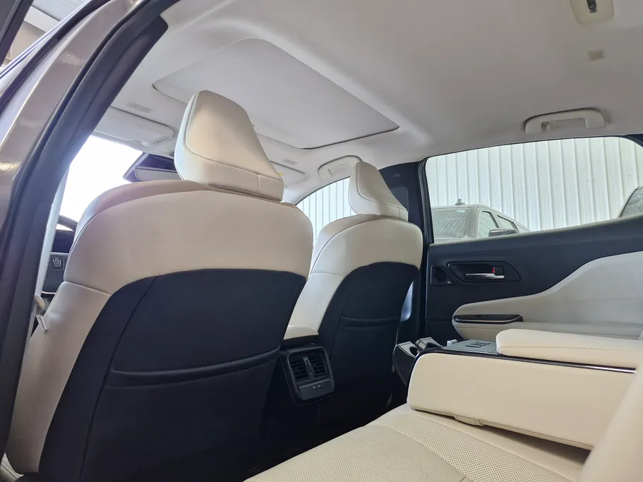 2023 Toyota Crown Premium 