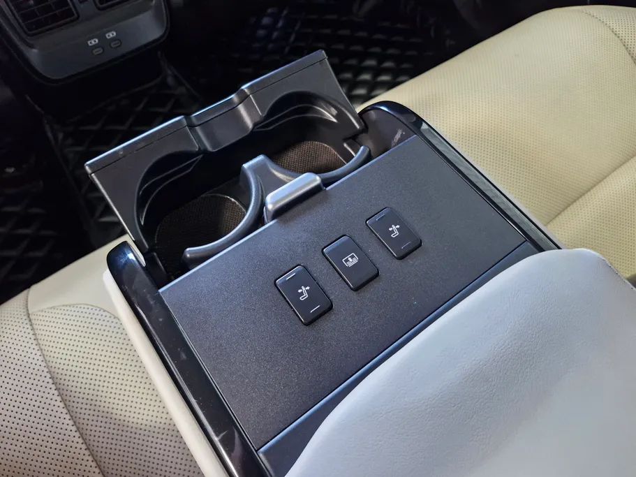 2023 Toyota Crown Premium 