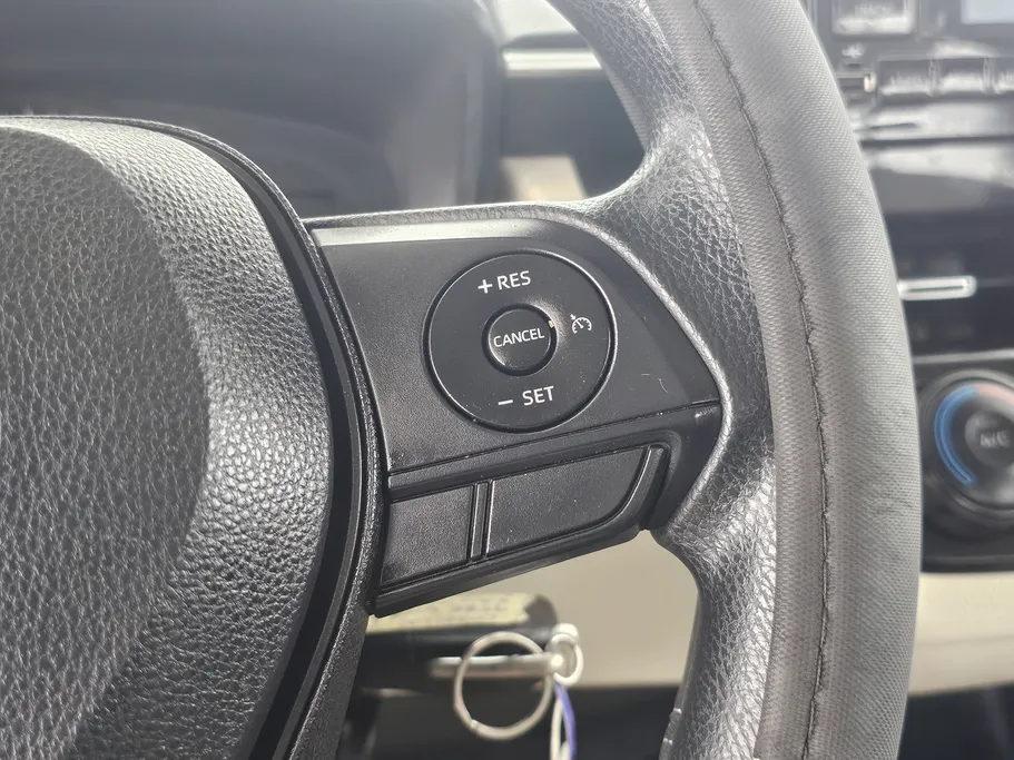 تويوتا كورولا XLI 2021 