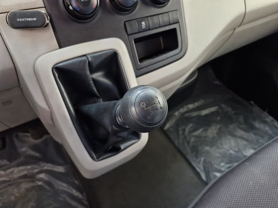 تويوتا هايس بضاعة سقف عالي 2023 