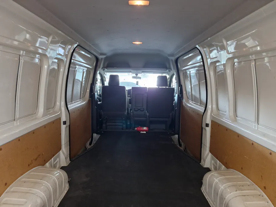 تويوتا هايس بضاعة سقف عالي 2023 